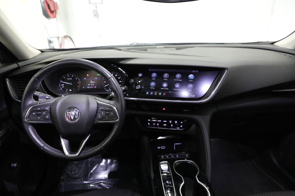 Certified 2021 Buick Envision Preferred AWD/4WD image 3