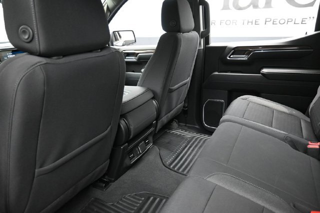 Used 2024 Chevrolet Silverado 1500 LT AWD/4WD image 24