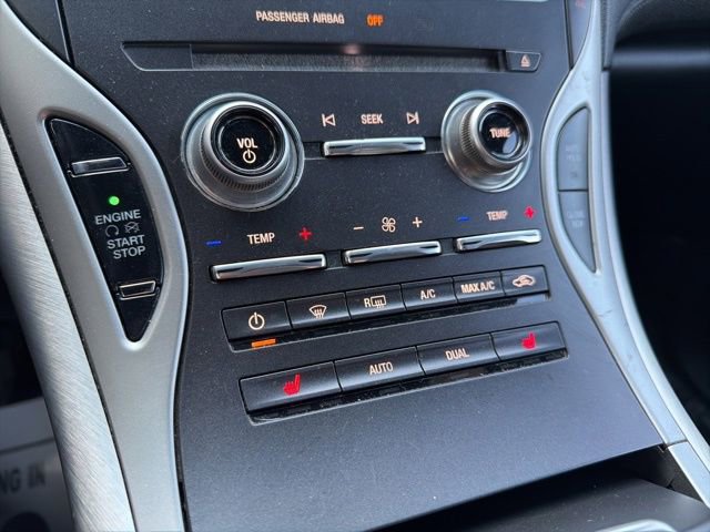 Used 2016 Lincoln MKX Premiere image 31