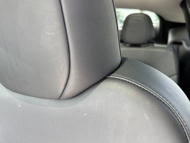 Used 2023 Tesla Model Y Performance AWD/4WD image 31