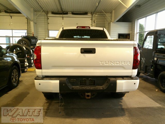 Used 2017 Toyota Tundra Limited image 3