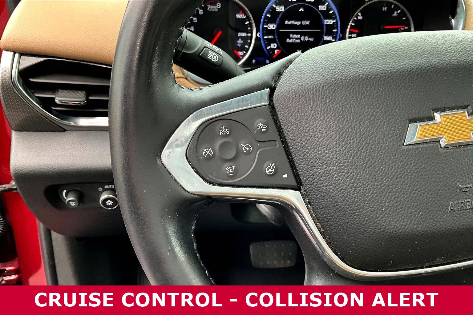 Used 2022 Chevrolet Traverse Premier image 12