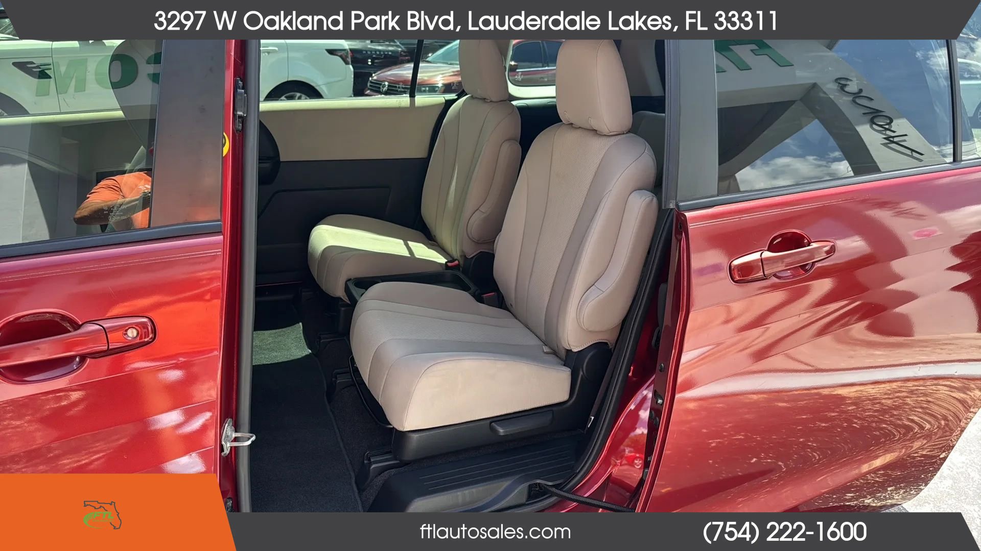 Used 2015 MAZDA MAZDA5 Sport FWD image 23