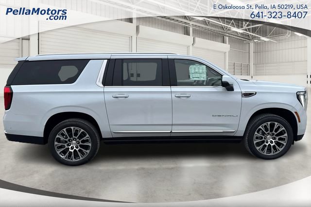 New 2026 GMC Yukon XL Denali w/ Denali Reserve Package image 2