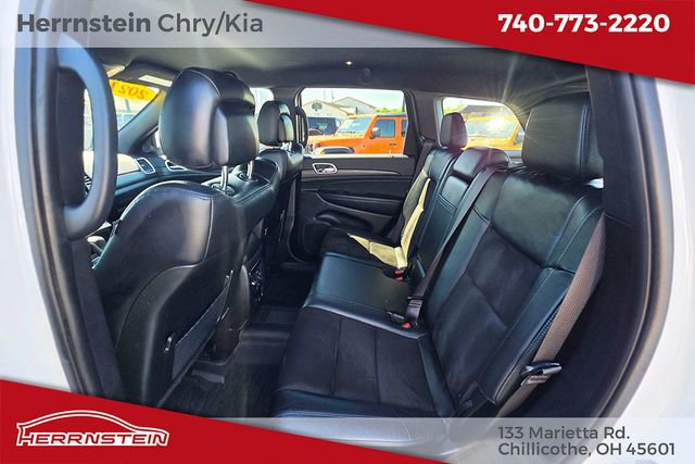 Used 2021 Jeep Grand Cherokee Laredo X AWD/4WD image 18