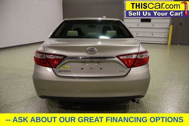 Used 2017 Toyota Camry XLE image 6