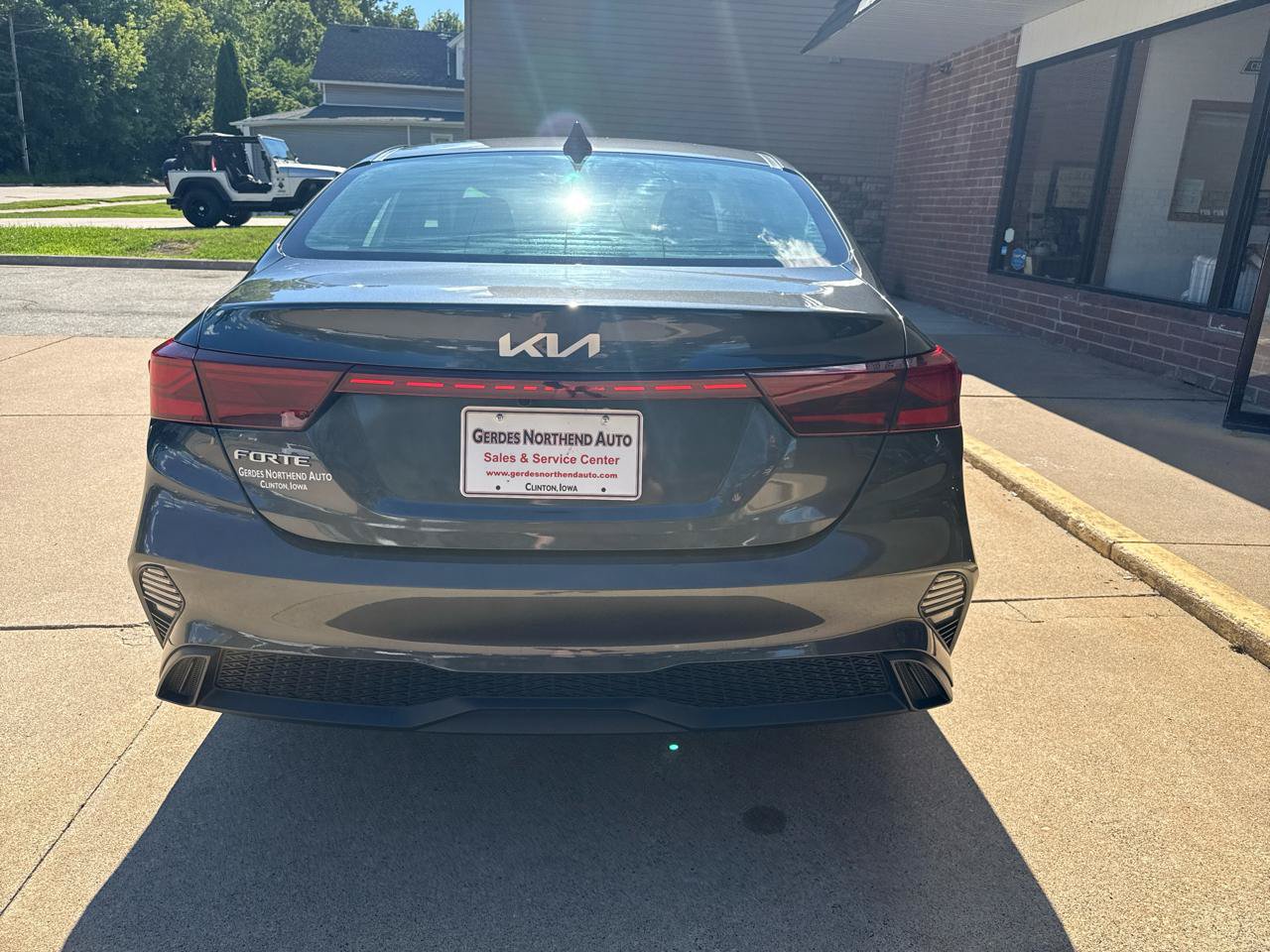 Used 2024 Kia Forte LXS FWD image 25