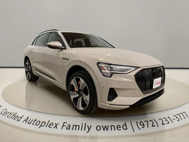 Used 2022 Audi e-tron Premium Plus w/ Premium Plus Package image 7
