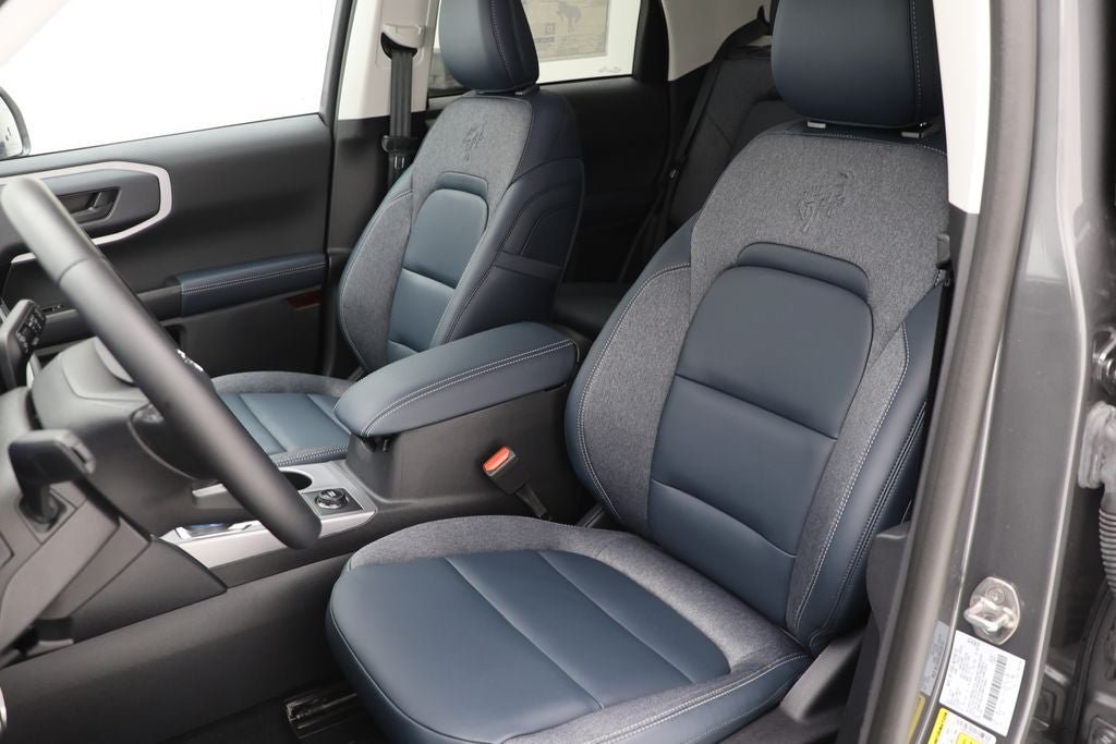 Used 2024 Ford Bronco Sport Outer Banks AWD/4WD image 16