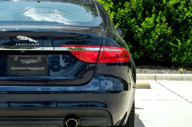 Used 2016 Jaguar XF Prestige RWD image 55