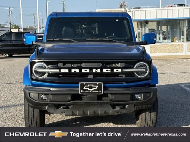 Used 2022 Ford Bronco Outer Banks AWD/4WD image 3