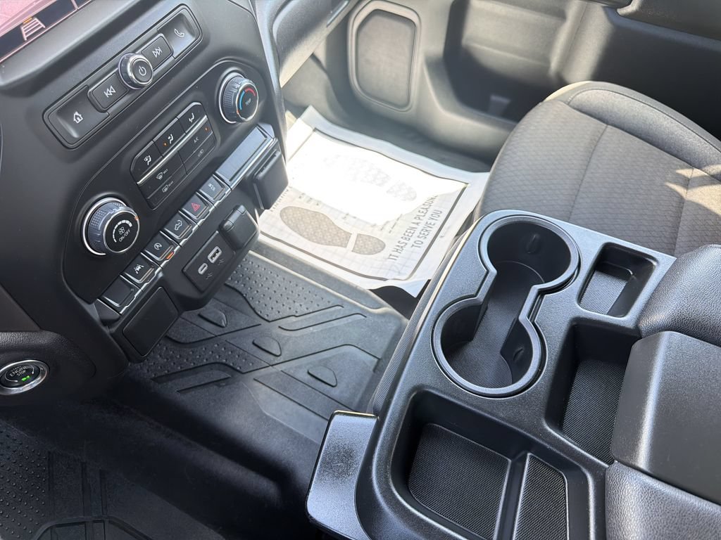 Used 2024 Chevrolet Silverado 1500 Custom w/ Rally Edition AWD/4WD image 8