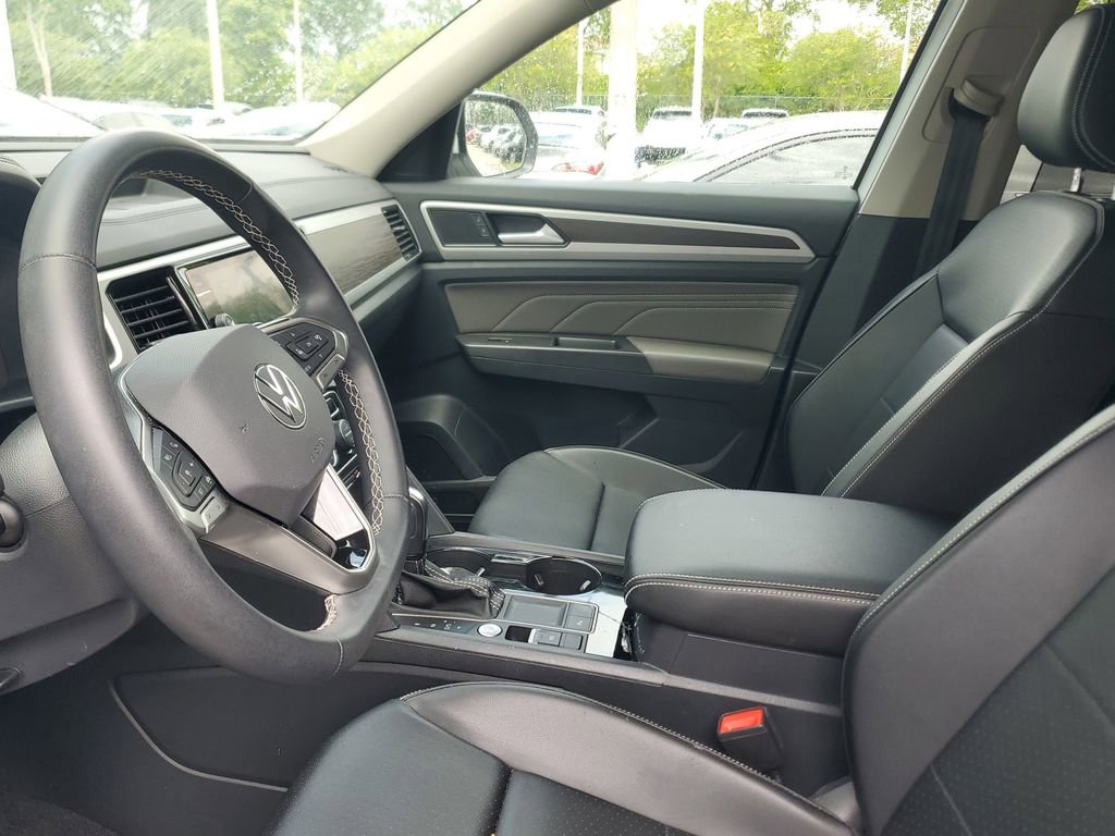 Used 2022 Volkswagen Atlas SE image 6