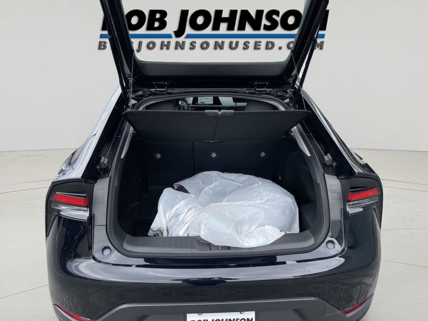 Used 2026 Toyota Prius LE image 9