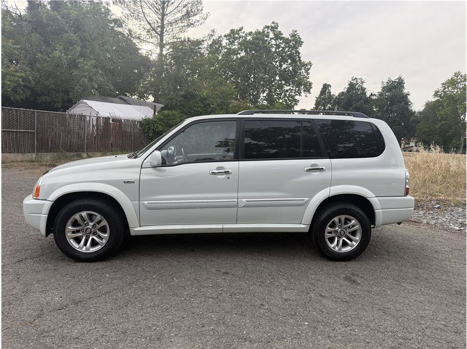 Used 2006 Suzuki XL7 4WD image 2