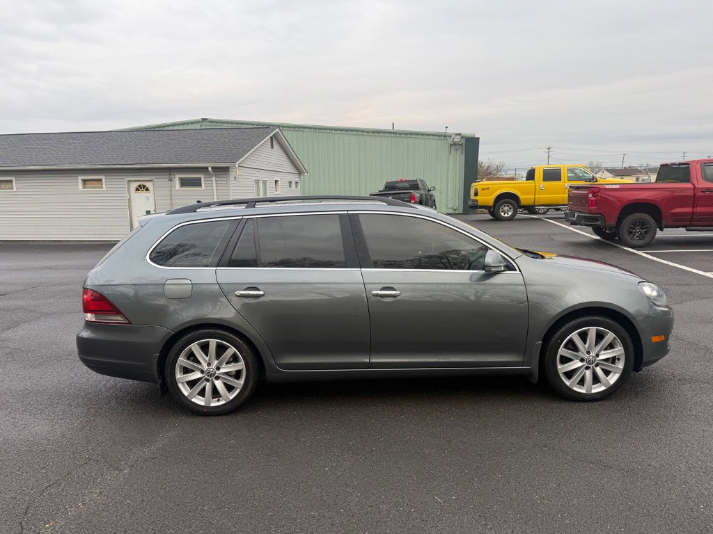 Used 2012 Volkswagen Jetta TDI image 4