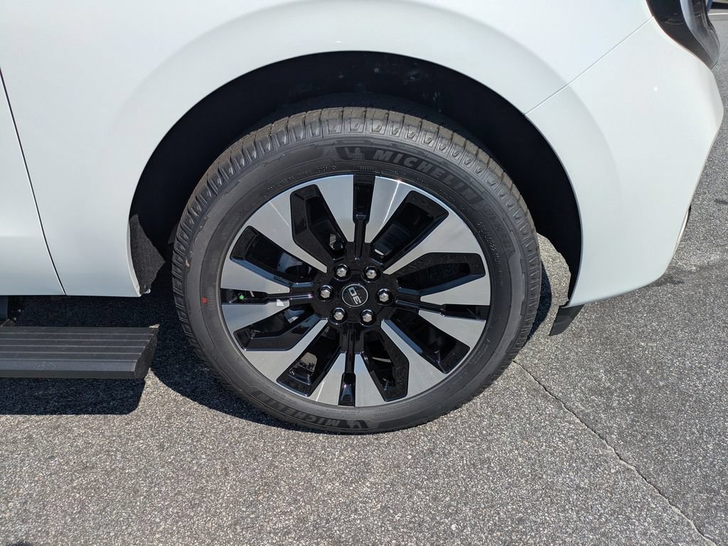 New 2027 Ford Expedition Max Platinum AWD/4WD image 11