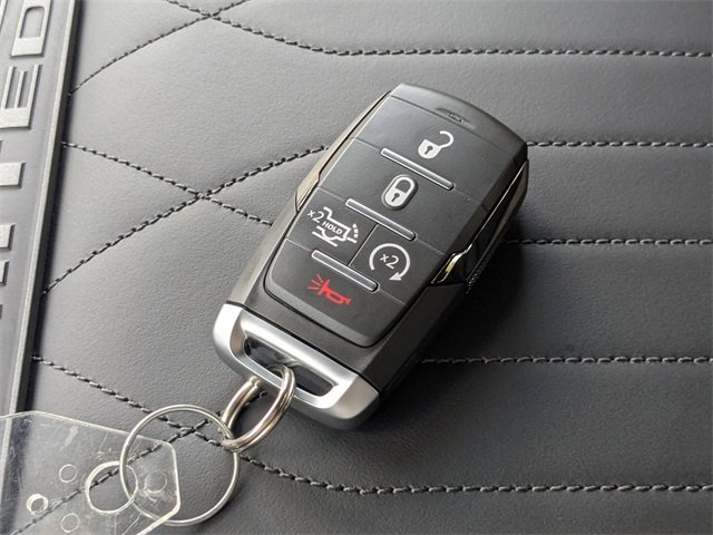 New 2025 RAM 2500 Limited image 30