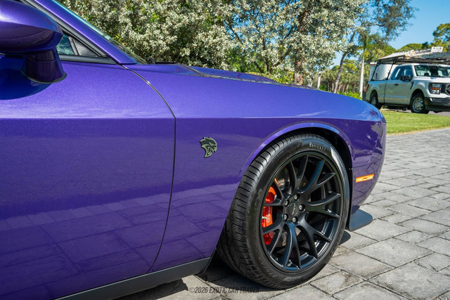 Used 2016 Dodge Challenger SRT Hellcat RWD image 76