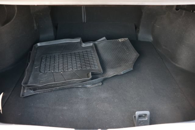 Used 2019 Toyota Avalon Touring FWD image 27