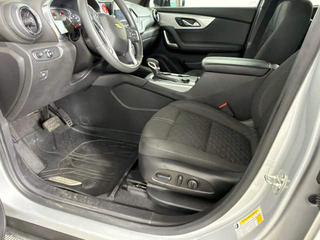 Used 2021 Chevrolet Blazer LT w/ Redline Edition FWD image 9