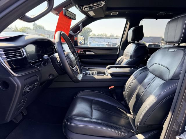 Used 2024 Jeep Grand Wagoneer L Series II w/ Quick Order Packagew 28T AWD/4WD image 16