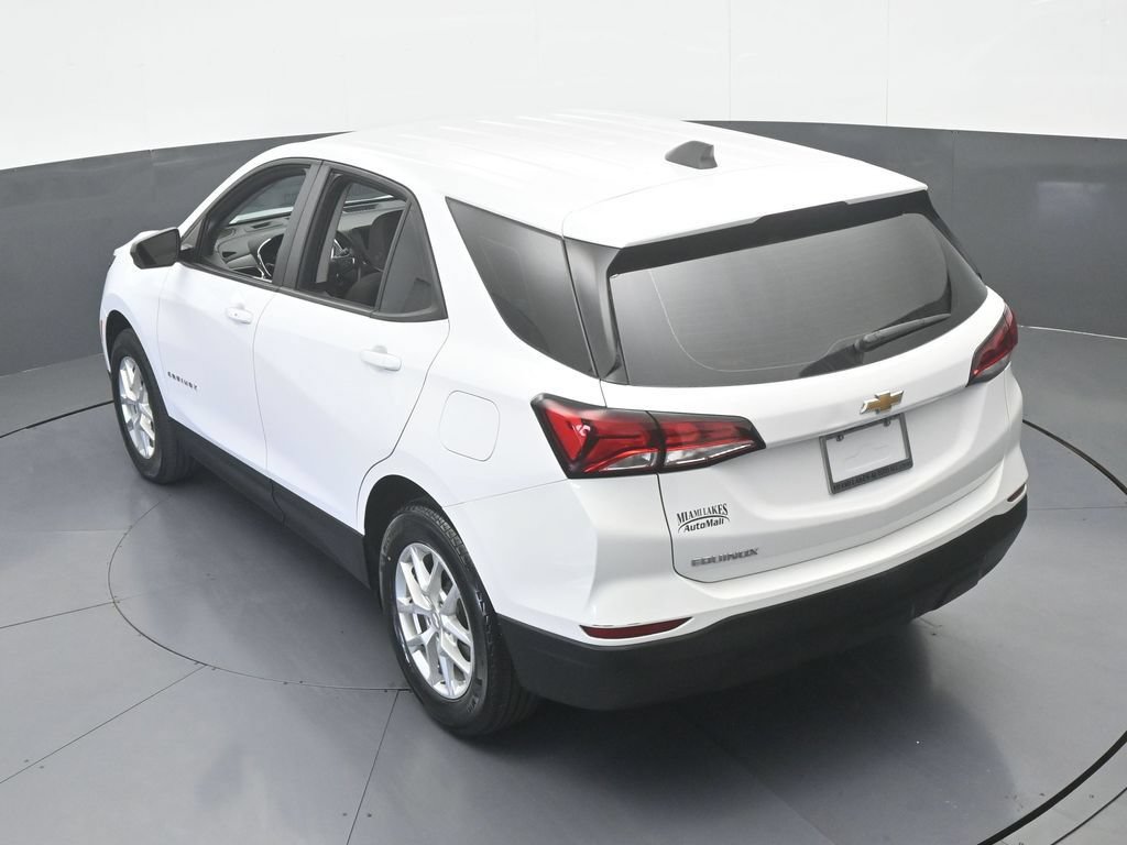 Used 2024 Chevrolet Equinox LS FWD image 43