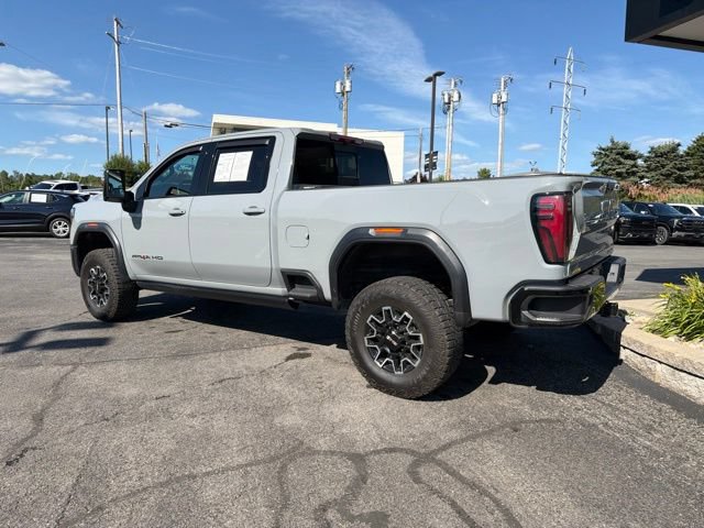 Used 2025 GMC Sierra 2500 AT4X AWD/4WD image 3