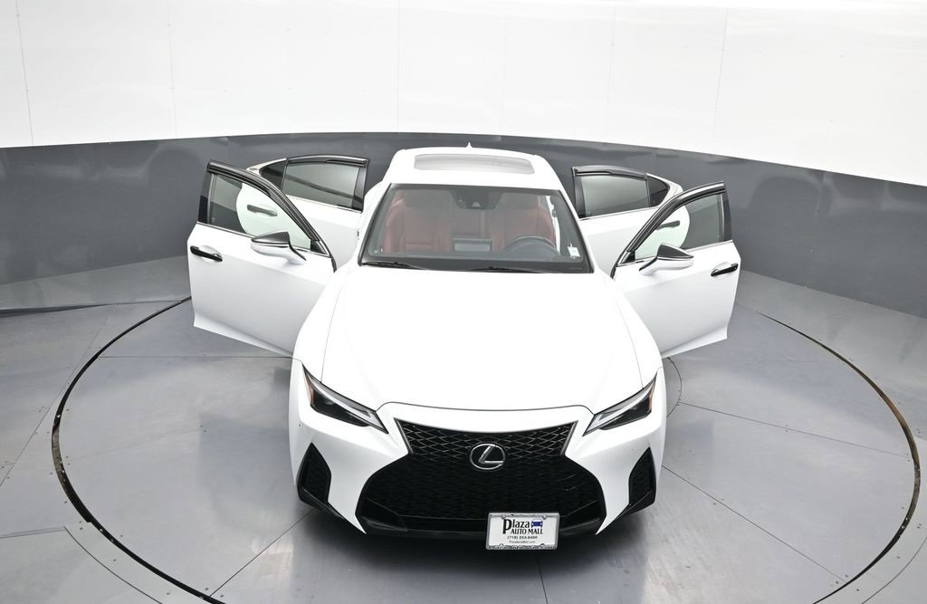 Used 2023 Lexus IS 350 F Sport image 45