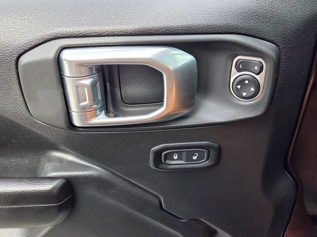 Used 2021 Jeep Wrangler Unlimited Sport AWD/4WD image 31