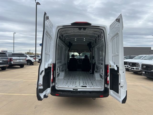 Used 2023 Ford Transit 250 Base image 14