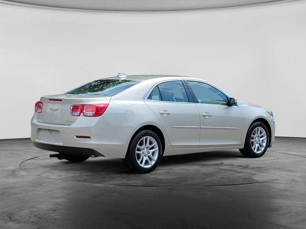 Used 2016 Chevrolet Malibu LT w/ Power Convenience Package FWD image 7
