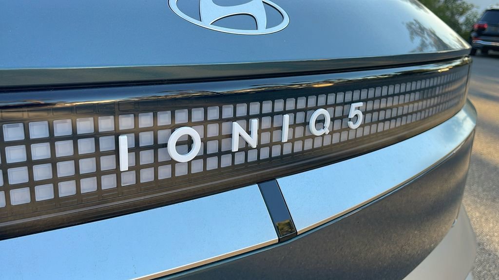 New 2026 Hyundai Ioniq 5 Limited image 27