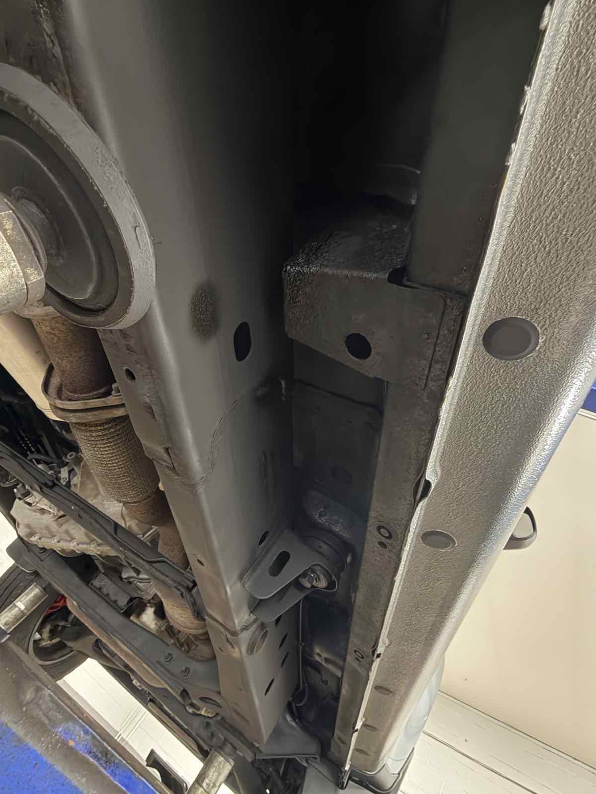 Used 2019 GMC Canyon SLE w/ Elevation Edition image 21