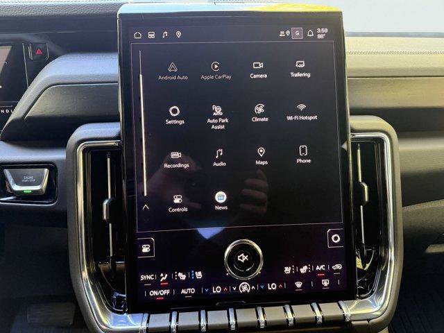 New 2026 GMC Yukon Denali w/ Sun & Power Step Package image 16