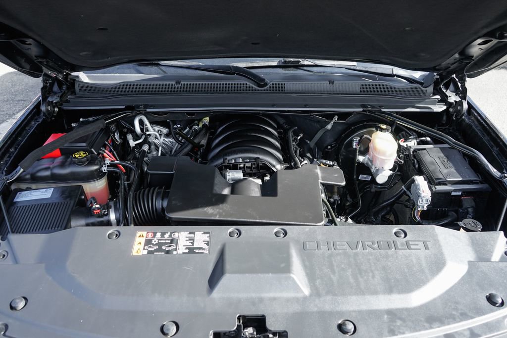 Used 2019 Chevrolet Tahoe LT w/ LT Midnight Edition RWD image 14