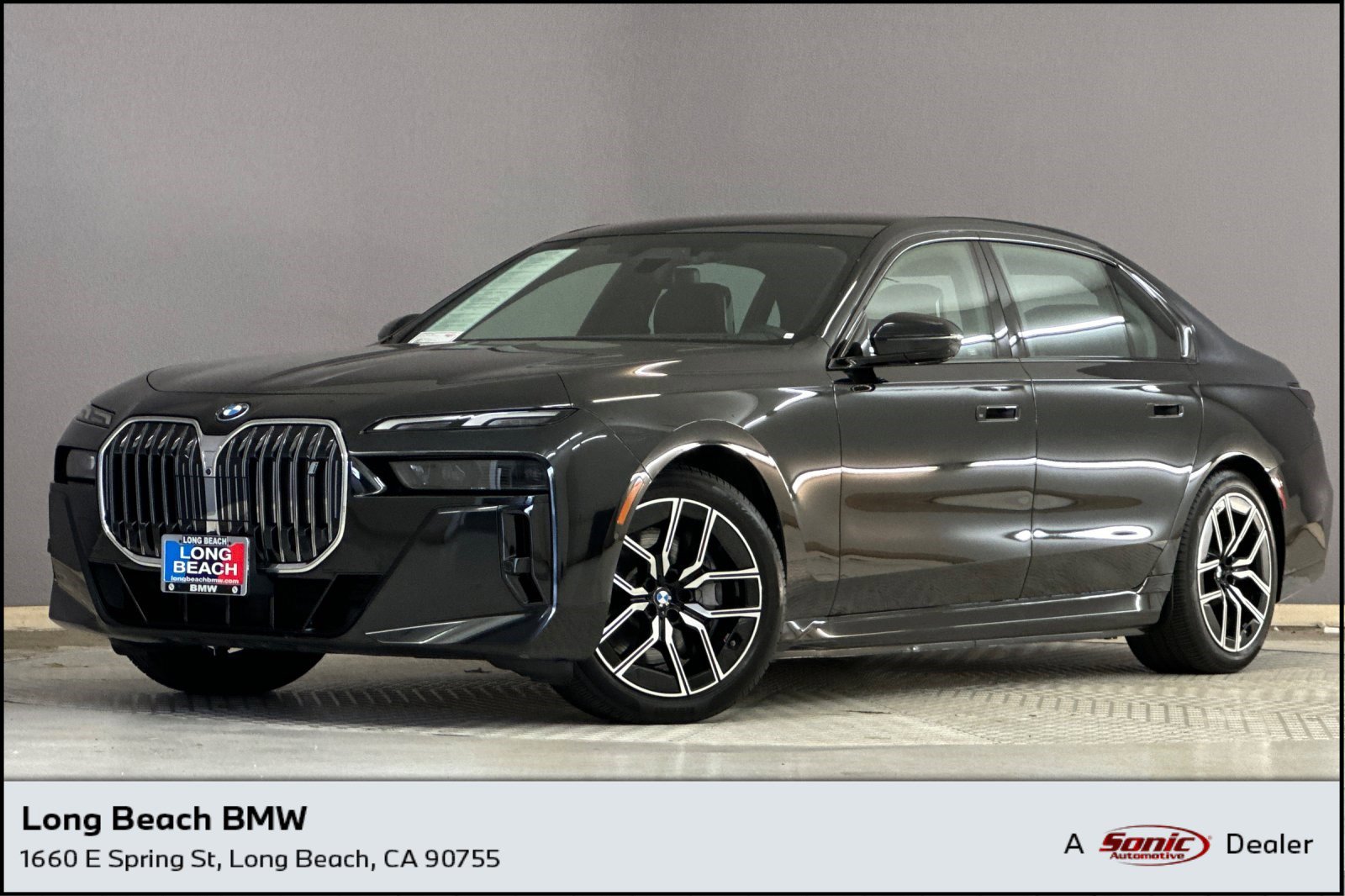 Certified 2024 BMW i7 xDrive60 image 1