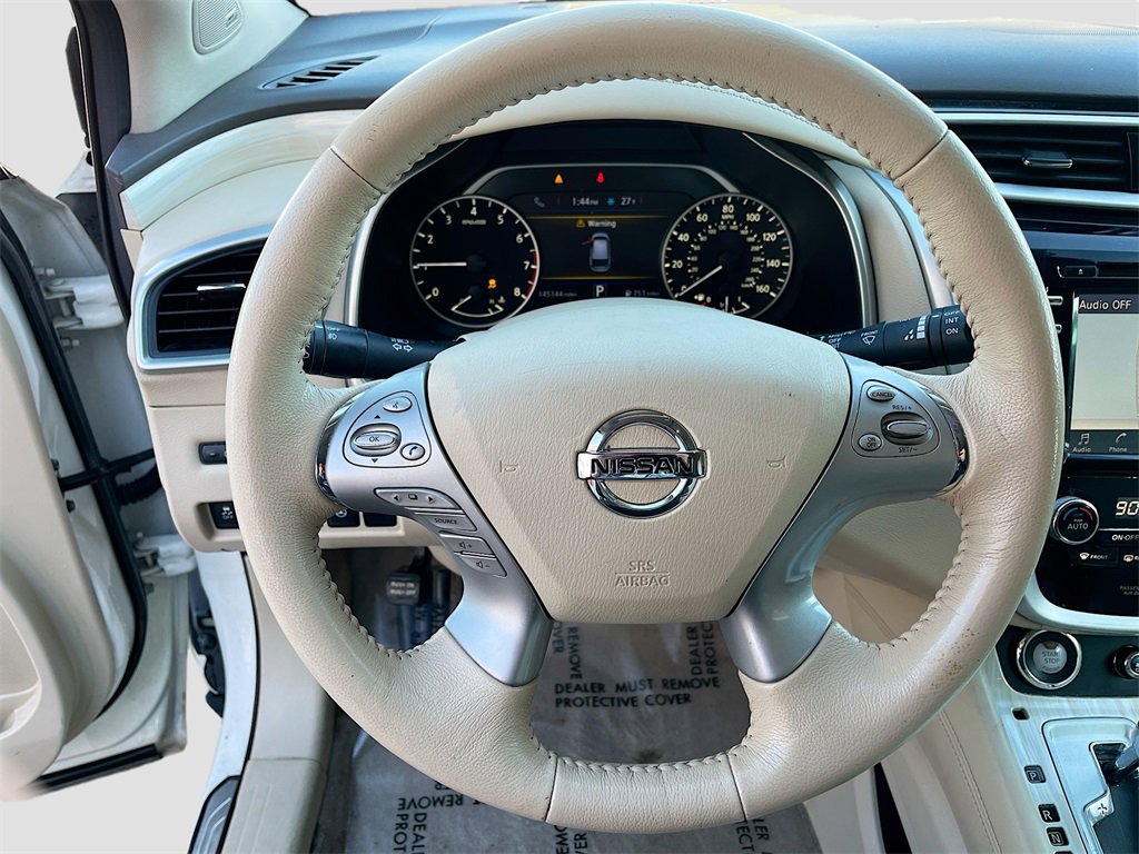 Used 2015 Nissan Murano Platinum w/ Cargo Package w/Cover image 11
