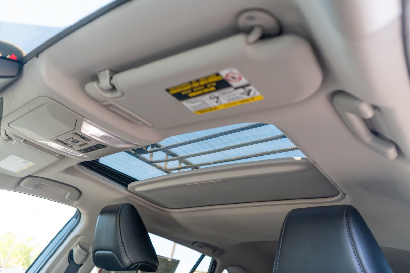 Certified 2022 Toyota RAV4 XLE Premium FWD image 20