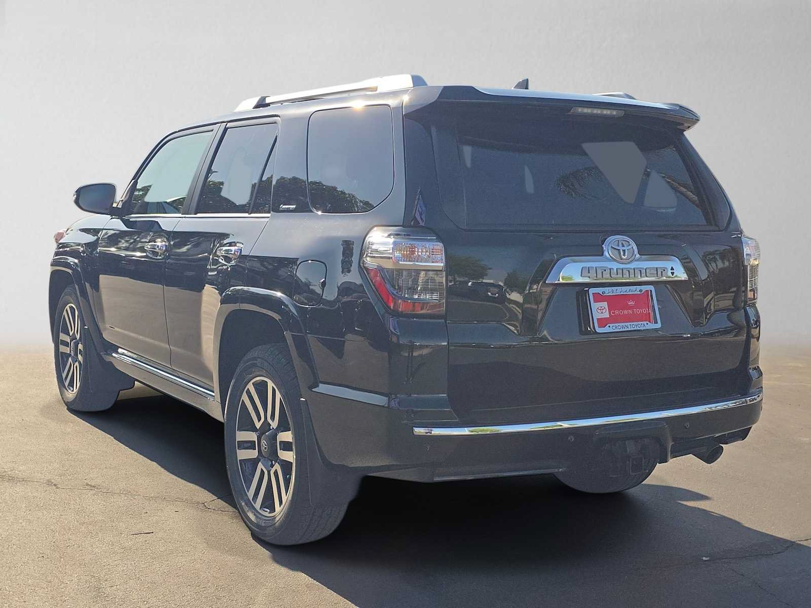 Used 2024 Toyota 4Runner Limited RWD image 5