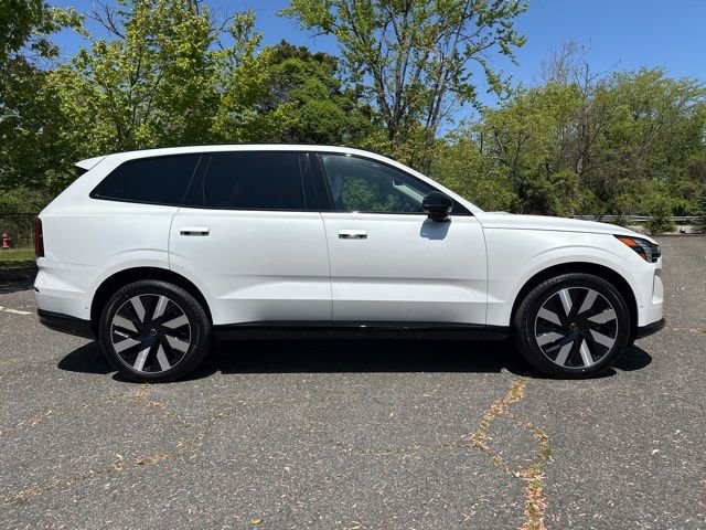 New 2025 Volvo EX90 Plus w/ Protection Package Premier AWD/4WD image 8