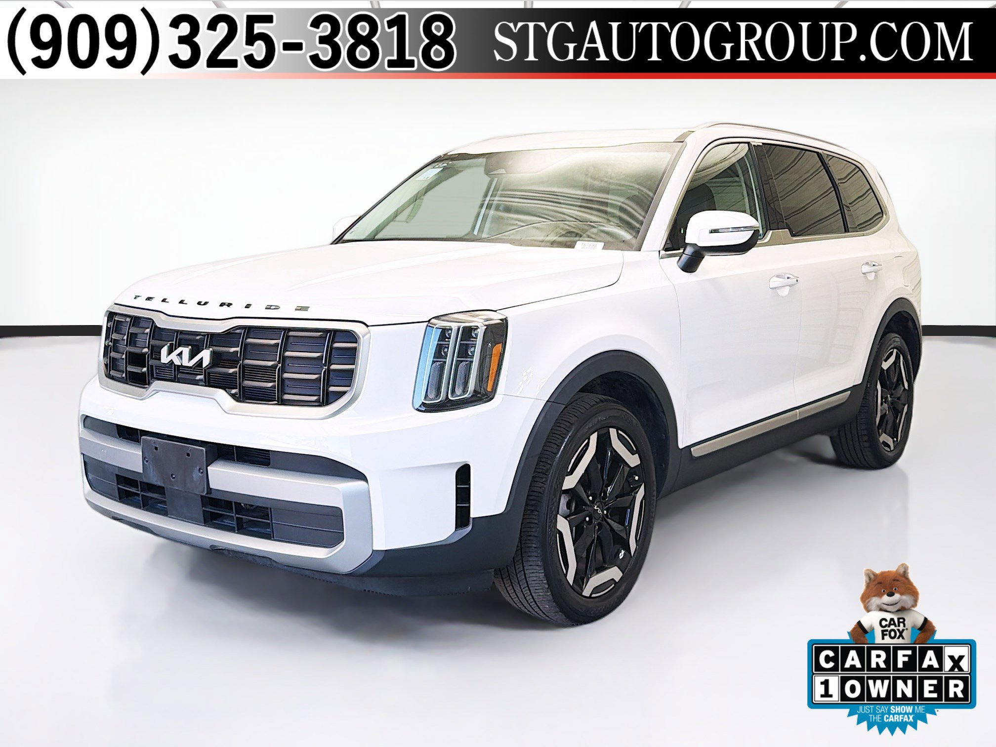 Used 2023 Kia Telluride S w/ S Sunroof Package