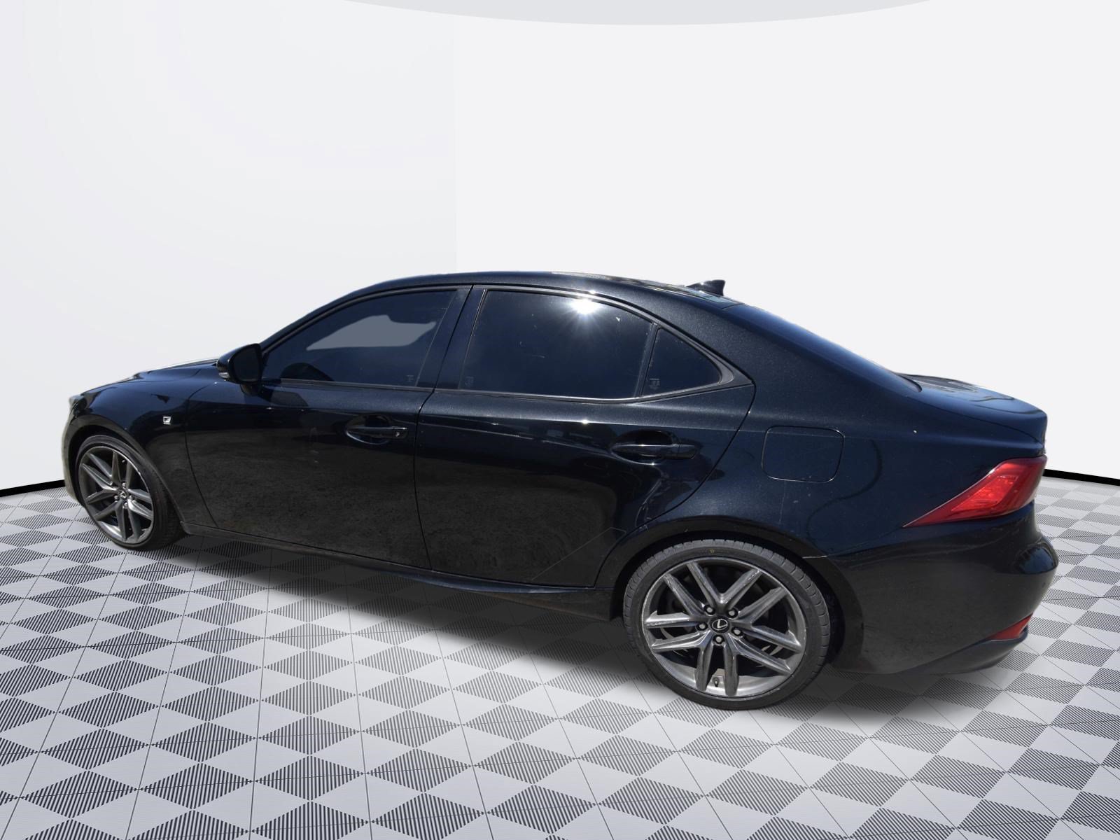 Used 2018 Lexus IS 300 F Sport RWD image 6