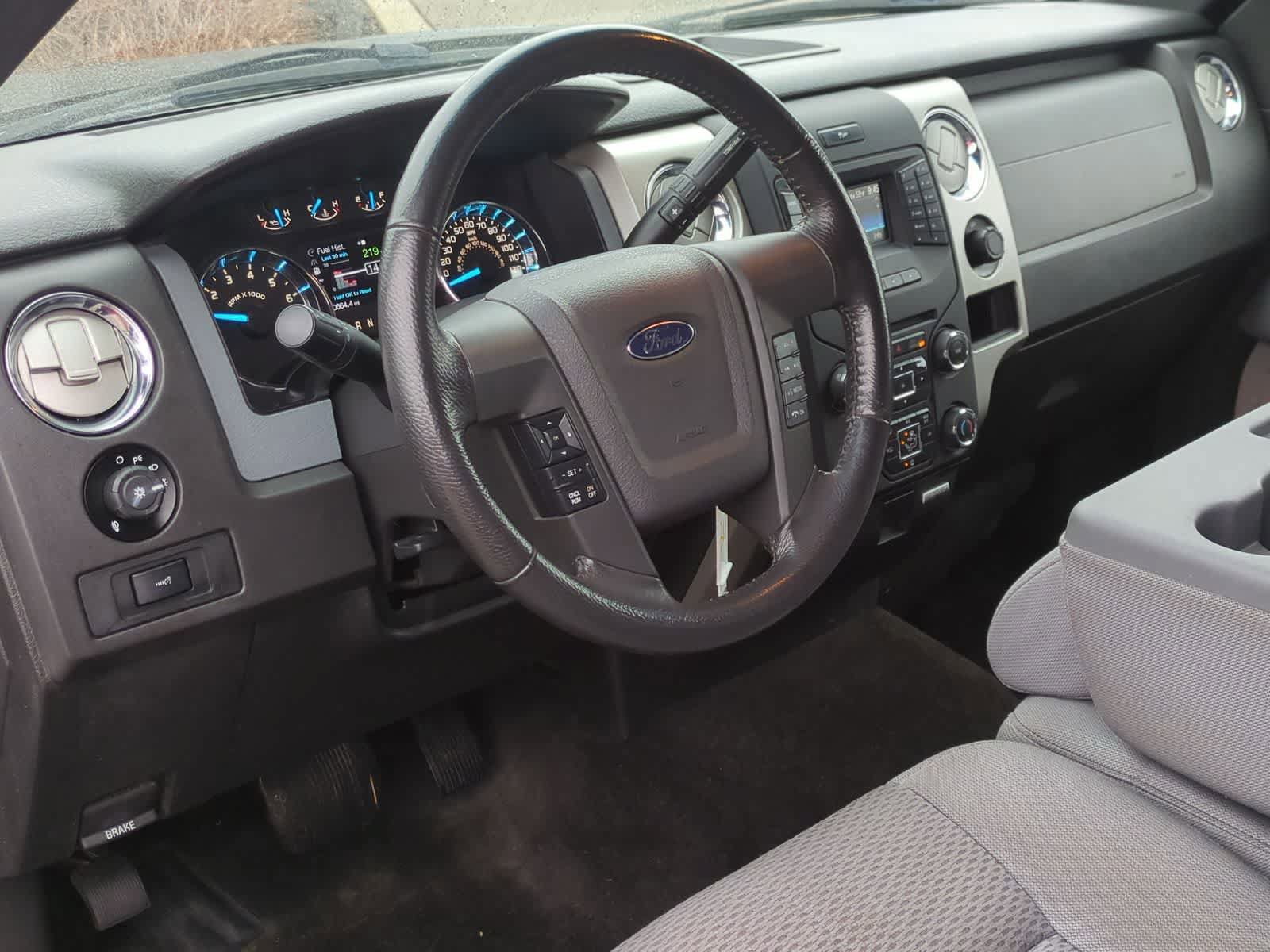 Used 2014 Ford F150 XLT w/ Equipment Group 302A Luxury AWD/4WD image 10
