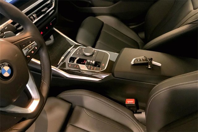 Certified 2023 BMW 330i Sedan w/ Convenience Package image 16