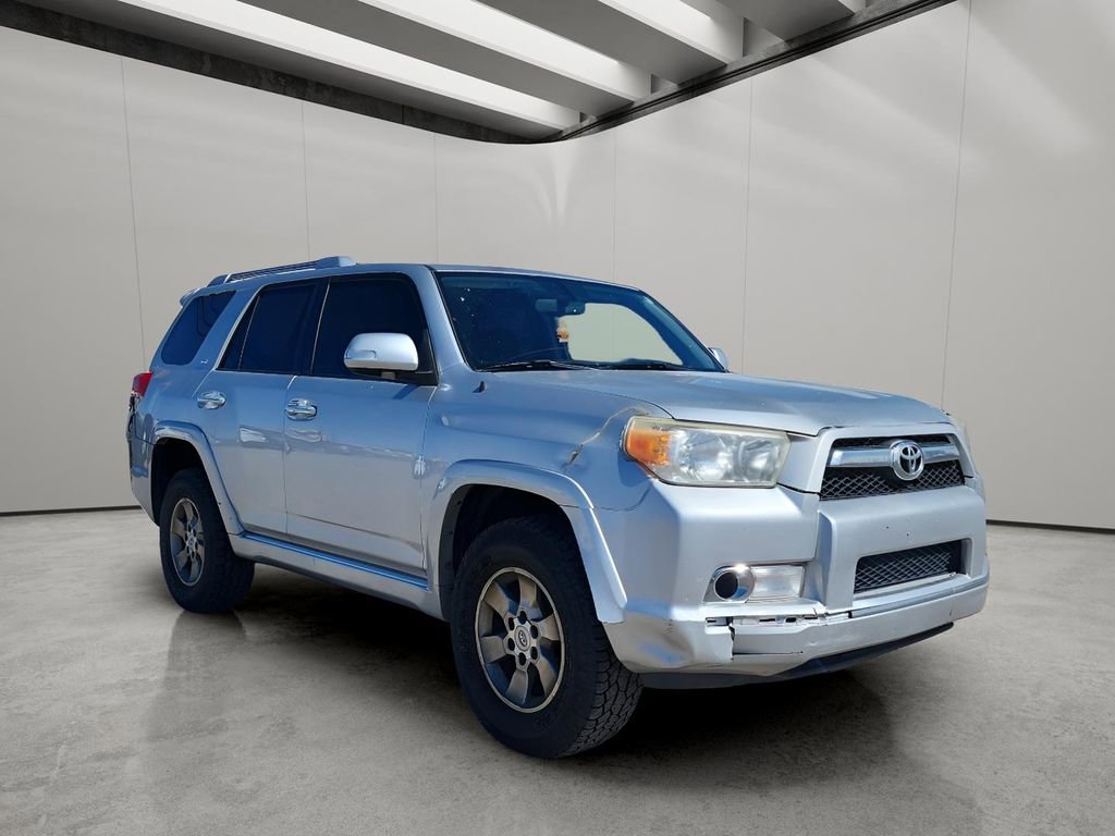 Used 2011 Toyota 4Runner SR5 w/ Premium Pkg w/Leather AWD/4WD image 3