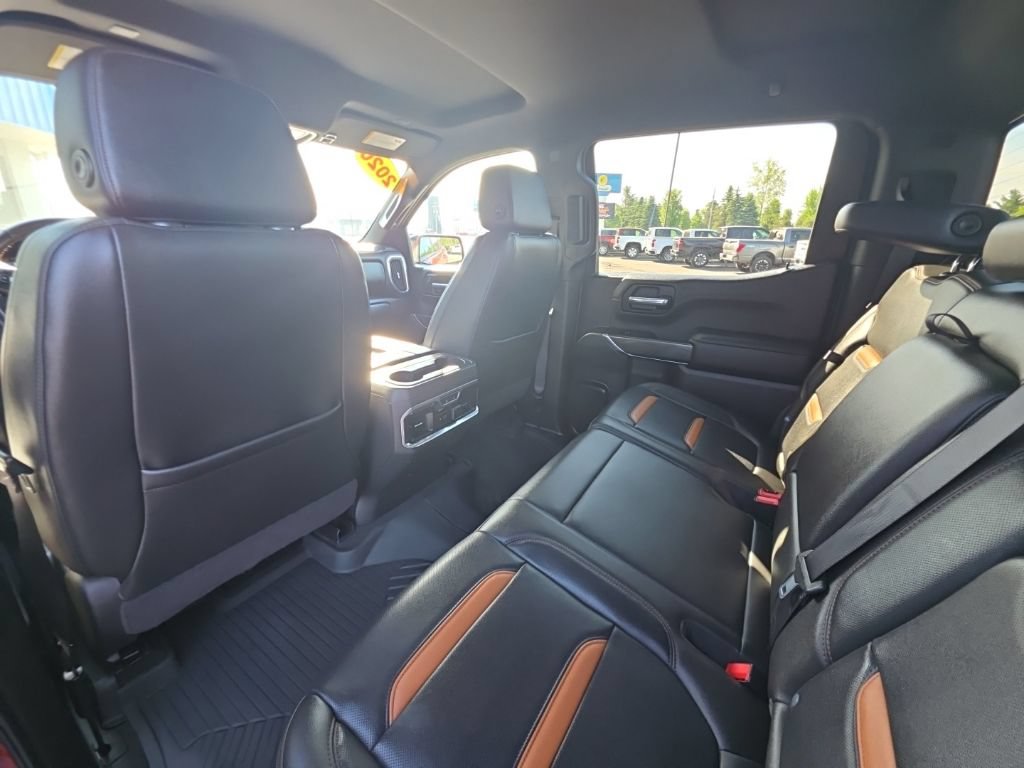 Used 2020 GMC Sierra 1500 AT4 w/ AT4 Preferred Package AWD/4WD image 15