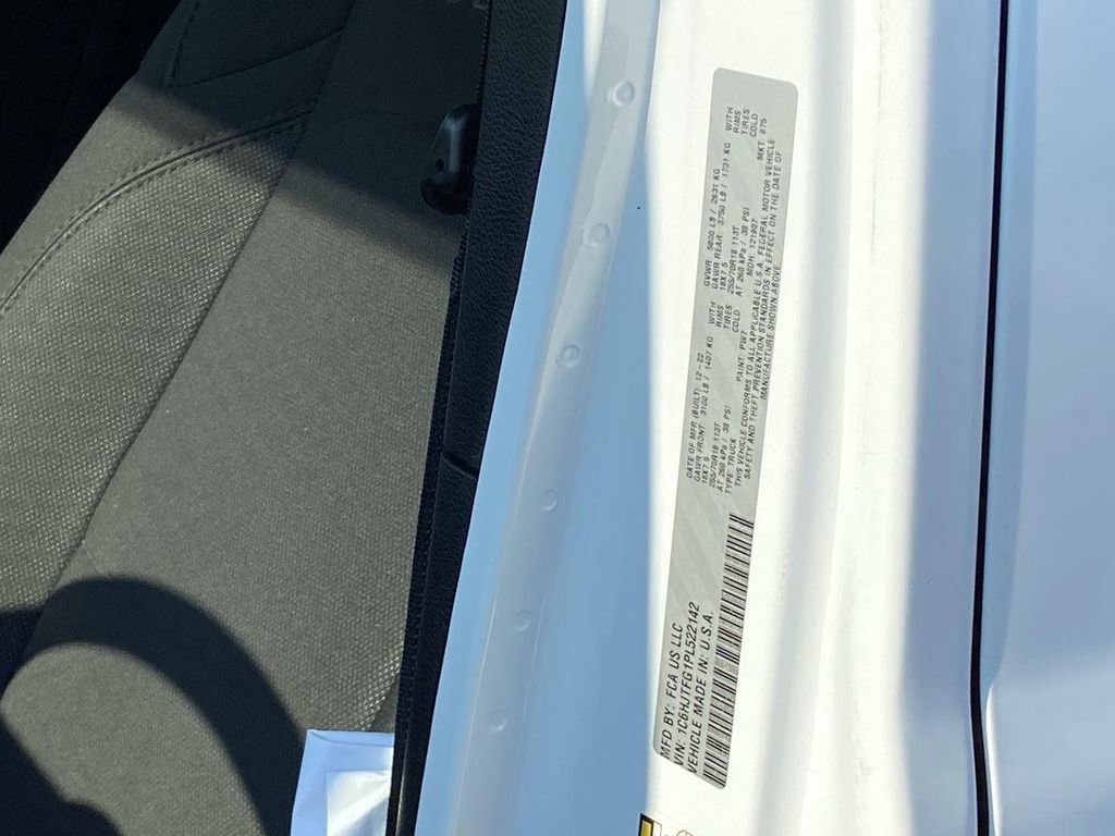 Used 2023 Jeep Gladiator Overland image 33