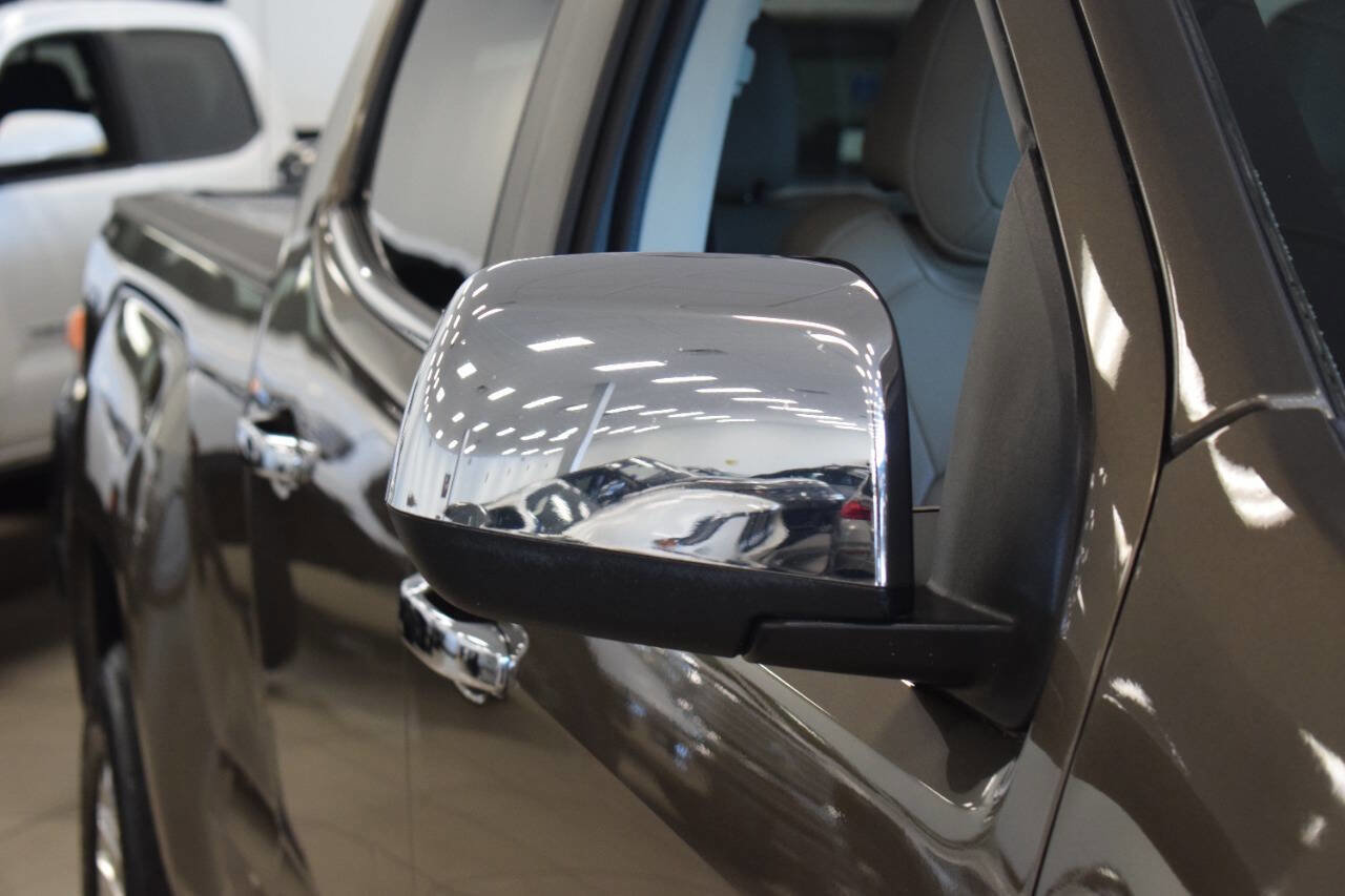 Used 2015 GMC Canyon SLT w/ Driver Alert Package image 14