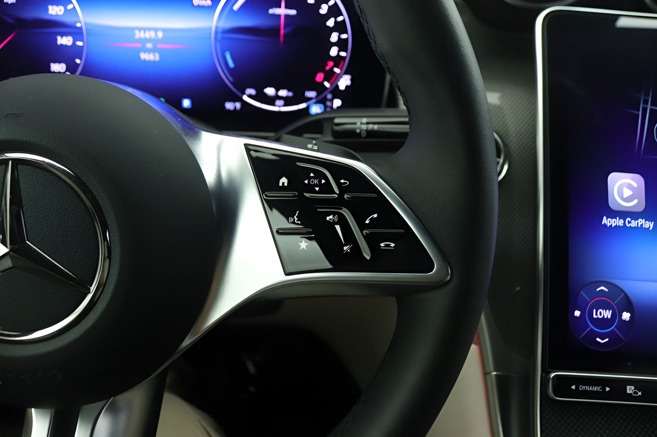 Certified 2025 Mercedes-Benz GLC 350e 4MATIC image 12
